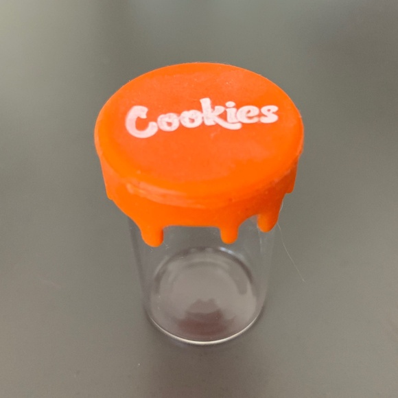 Halloween Glass Stash Jar Set (3) | Cookies, Runty & Skull | Drip Silicone Lids - Picture 4 of 4
